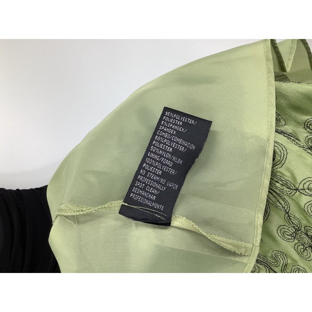 SLNY Dress Black & Green Floral Embroidered Skirt Large Ruched Bodice - Picture 8 of 8